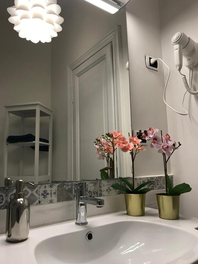 The Flower Market Apartment โรม ภายนอก รูปภาพ
